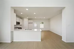 306 Monarch Trl, Huntsville, TX 77320 - Photo 19