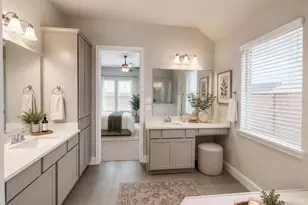 4934 Dickens Lndg Dr, League City, TX 77573 - Photo 11