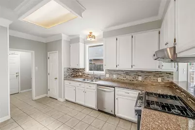 305 Augsburg Lane, College Station, TX 77845 - Photo 9