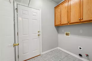 305 Augsburg Ln, College Station, TX 77845 - Photo 21