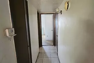 5643 Condon Ln, Houston, TX 77053 - Photo 11