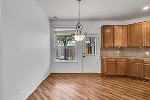 9915 Valance Way, Conroe, TX 77385 - Photo 13