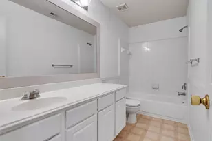 9915 Valance Way, Conroe, TX 77385 - Photo 25