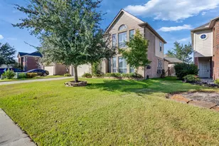 9915 Valance Way, Conroe, TX 77385 - Photo 3