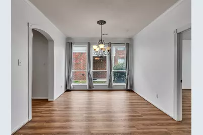 9915 Valance Way, Conroe, TX 77385 - Photo 11