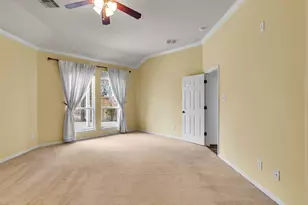 9915 Valance Way, Conroe, TX 77385 - Photo 17