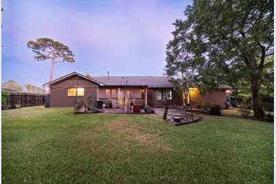 2117 Pecan Street, Dickinson, TX 77539 - Photo 17