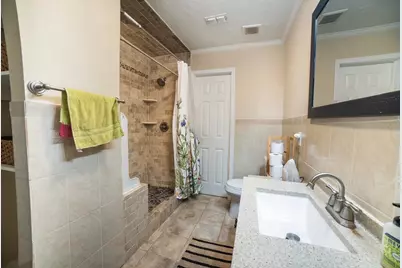2117 Pecan Street, Dickinson, TX 77539 - Photo 13