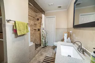 2117 Pecan St, Dickinson, TX 77539 - Photo 13
