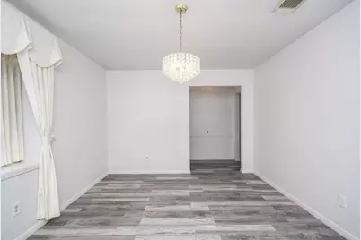 11915 N Hanworth Drive, Houston, TX 77031 - Photo 23