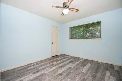 11915 N Hanworth Drive, Houston, TX 77031 - Photo 31