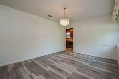 11915 N Hanworth Drive, Houston, TX 77031 - Photo 3