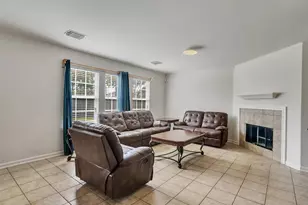 6902 Oleander Grove Way, Houston, TX 77049 - Photo 9