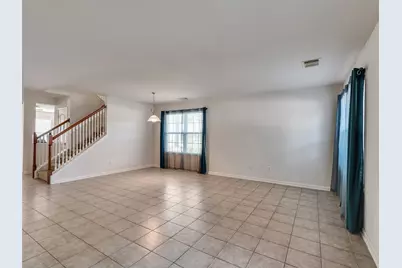 6902 Oleander Grove Way, Houston, TX 77049 - Photo 5