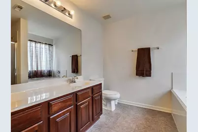 6902 Oleander Grove Way, Houston, TX 77049 - Photo 19