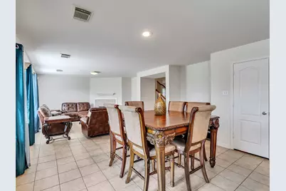6902 Oleander Grove Way, Houston, TX 77049 - Photo 11