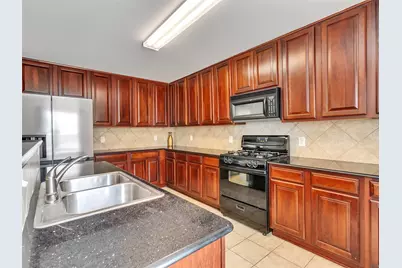 6902 Oleander Grove Way, Houston, TX 77049 - Photo 13