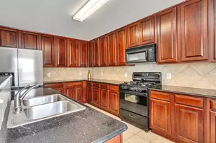 6902 Oleander Grove Way, Houston, TX 77049 - Photo 13