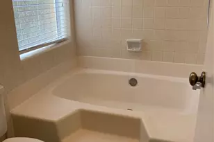 2015 Shorewood Ln, Sugar Land, TX 77479 - Photo 27