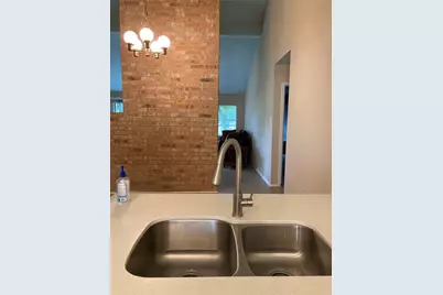 2015 Shorewood Lane, Sugar Land, TX 77479 - Photo 9