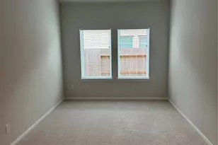 13301 Villa Sola Dr, La Marque, TX 77568 - Photo 9
