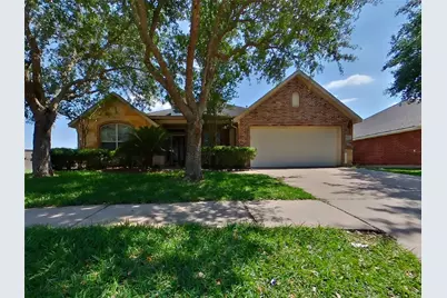 5705 Emerald Brook Lane, League City, TX 77573 - Photo 1