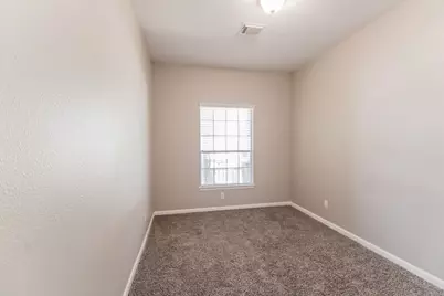 5705 Emerald Brook Lane, League City, TX 77573 - Photo 23