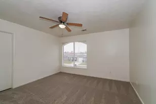 8735 Texas Acorn Ave, Houston, TX 77078 - Photo 9