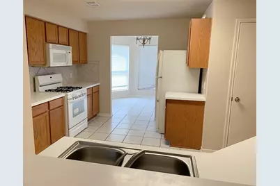 2747 Lofty Elm, Houston, TX 77038 - Photo 5