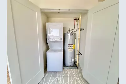 2201 Market Street #901, Galveston, TX 77550 - Photo 7