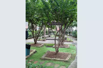 1049 W 22nd Street #H, Houston, TX 77008 - Photo 3