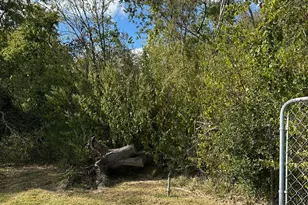 21 Taylor Ct, Houston, TX 77020 - Photo 5