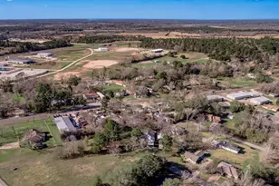 2203 Shannon Dr, Huntsville, TX 77320 - Photo 45