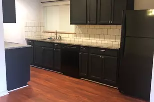 201 A&b W Mink St, Willis, TX 77378 - Photo 3