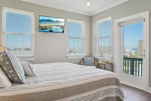 25114 Sausalito Dr, Galveston, TX 77554 - Photo 29