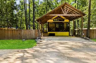 709 Alta Vista Dr, Livingston, TX 77351 - Photo 1