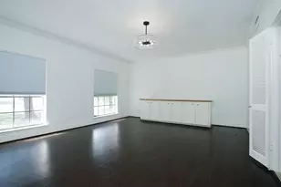 8006 Albin Ln, Houston, TX 77071 - Photo 13
