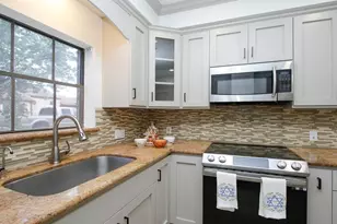 8006 Albin Ln, Houston, TX 77071 - Photo 23