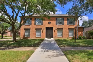 8006 Albin Ln, Houston, TX 77071 - Photo 3