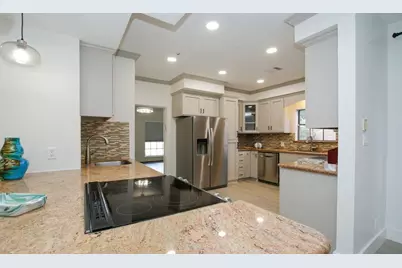 8006 Albin Lane, Houston, TX 77071 - Photo 19