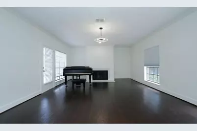 8006 Albin Lane, Houston, TX 77071 - Photo 7