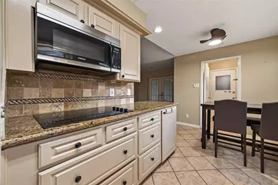 9854 Sagebark Drive, Houston, TX 77089 - Photo 15
