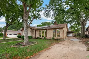 9854 Sagebark Dr, Houston, TX 77089 - Photo 1