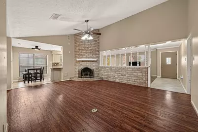 9854 Sagebark Drive, Houston, TX 77089 - Photo 11