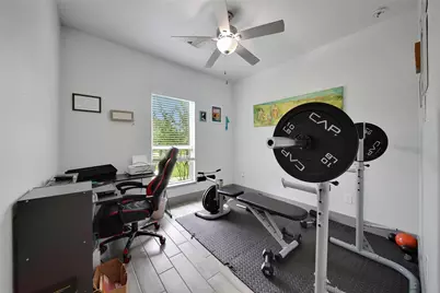 28402 Calaveras Creek Court, Houston, TX 77336 - Photo 25