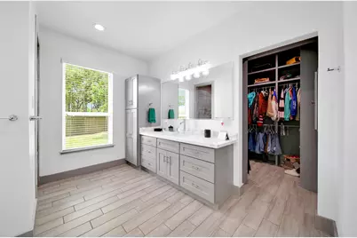 28402 Calaveras Creek Court, Houston, TX 77336 - Photo 21