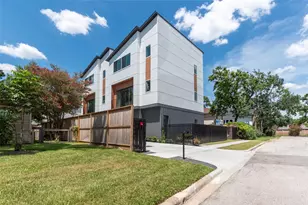 7118 Gary St St, Houston, TX 77055 - Photo 3