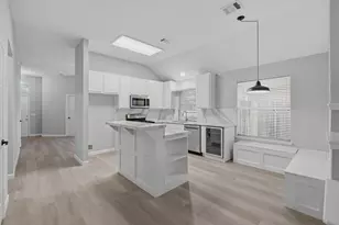 11026 Sentry Ct, Houston, TX 77065 - Photo 7