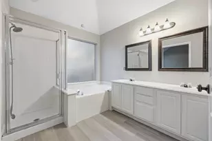 11026 Sentry Ct, Houston, TX 77065 - Photo 11