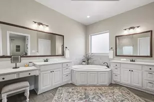 6015 Henry Hamlet Dr, Conroe, TX 77304 - Photo 7